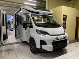 MAGIS 87 XT, semintegrale letti gemelli e basculante