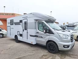 Horon 65 XT - Semintegrale con letto nautico